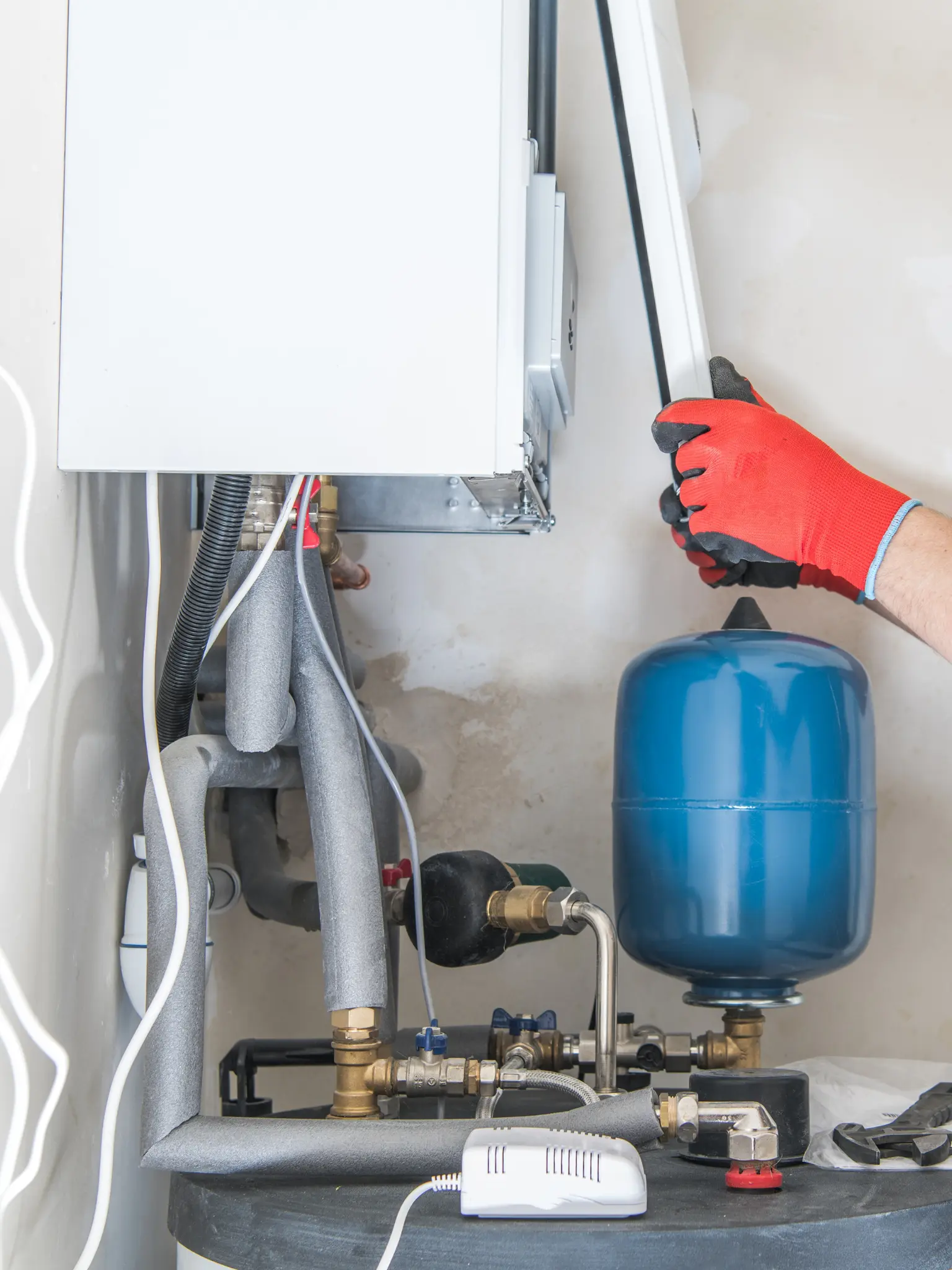 local gas engineer Kings Hill, ME19